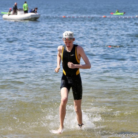 triathlonduinalmerejeugdjunioren128.jpg