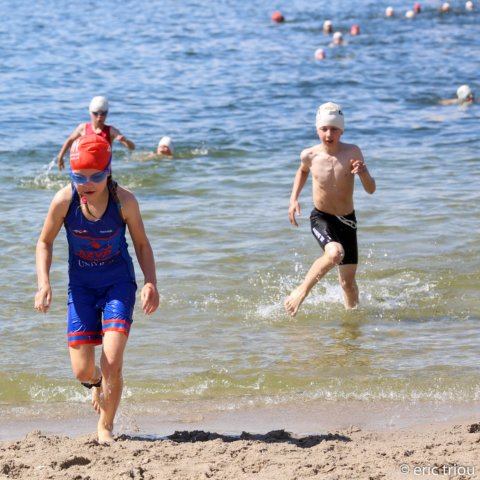 triathlonduinalmerejeugdjunioren146.jpg