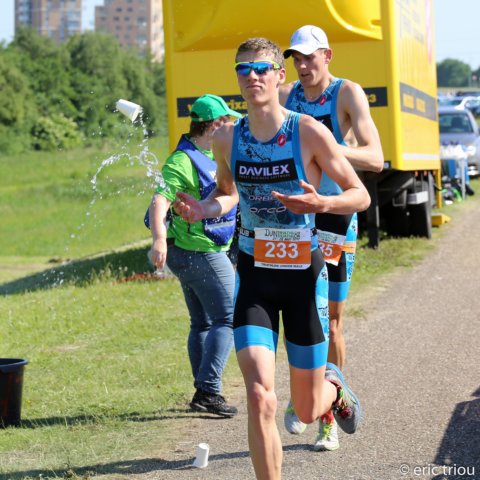 triathlonduinalmerejeugdjunioren262.jpg