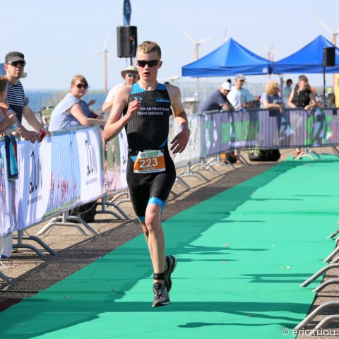 triathlonduinalmerejeugdjunioren311.jpg