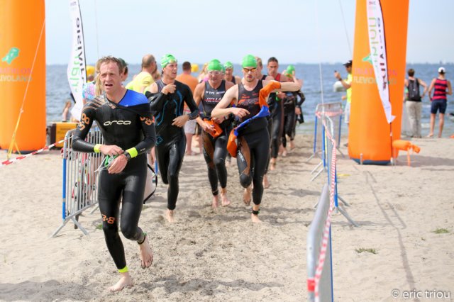 triathlonalmereduineersteentweededivisie119.jpg