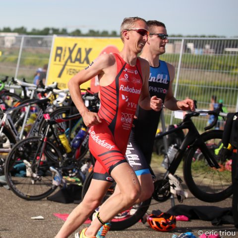 triathlonalmereduineersteentweededivisie296.jpg