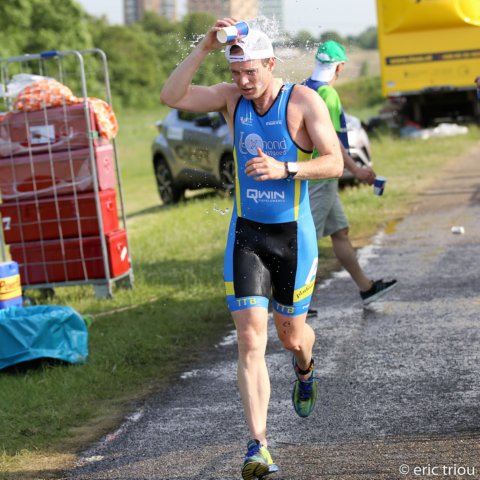 triathlonalmereduineersteentweededivisie305.jpg