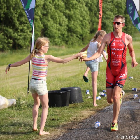 triathlonalmereduineersteentweededivisie306.jpg