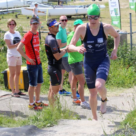 triathlonalmereduineersteentweededivisie35.jpg