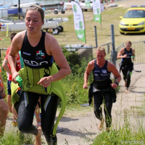 triathlonalmereduineersteentweededivisie41.jpg