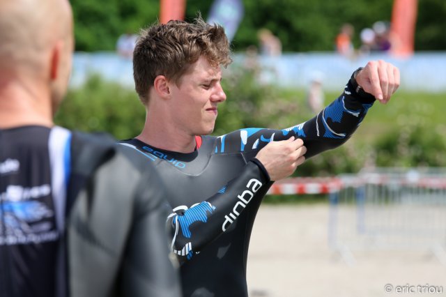 triathlonalmereduineersteentweededivisie72.jpg